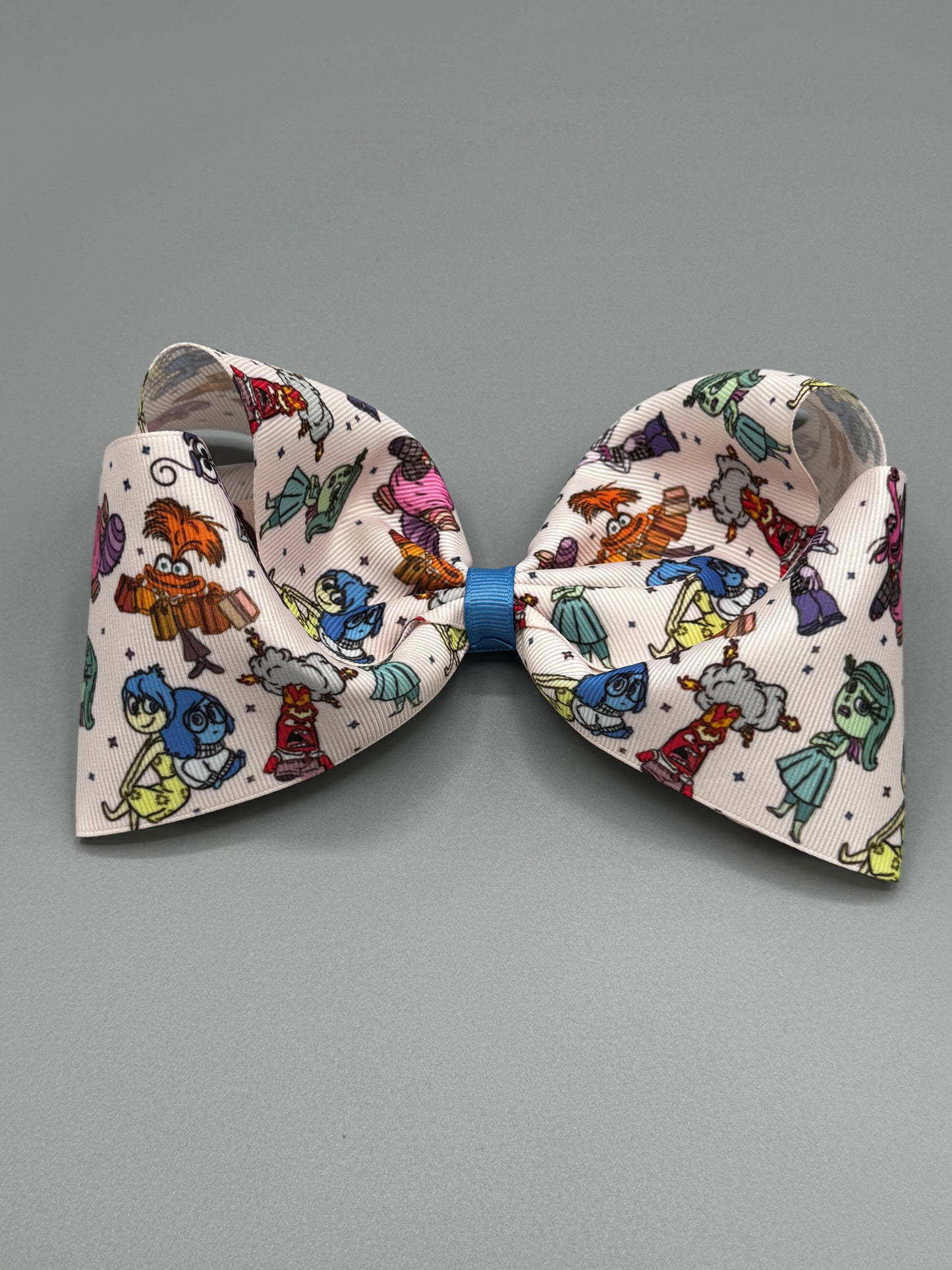 Snazzy Bow - Heirloom Tales