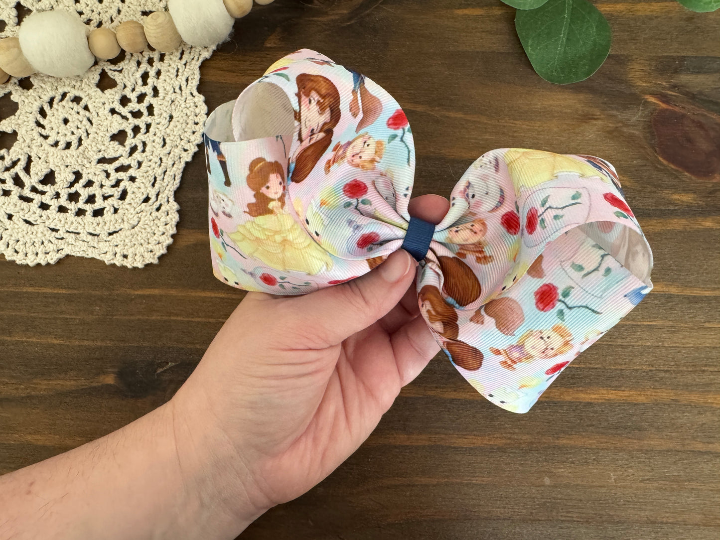 Snazzy Bow - Heirloom Tales