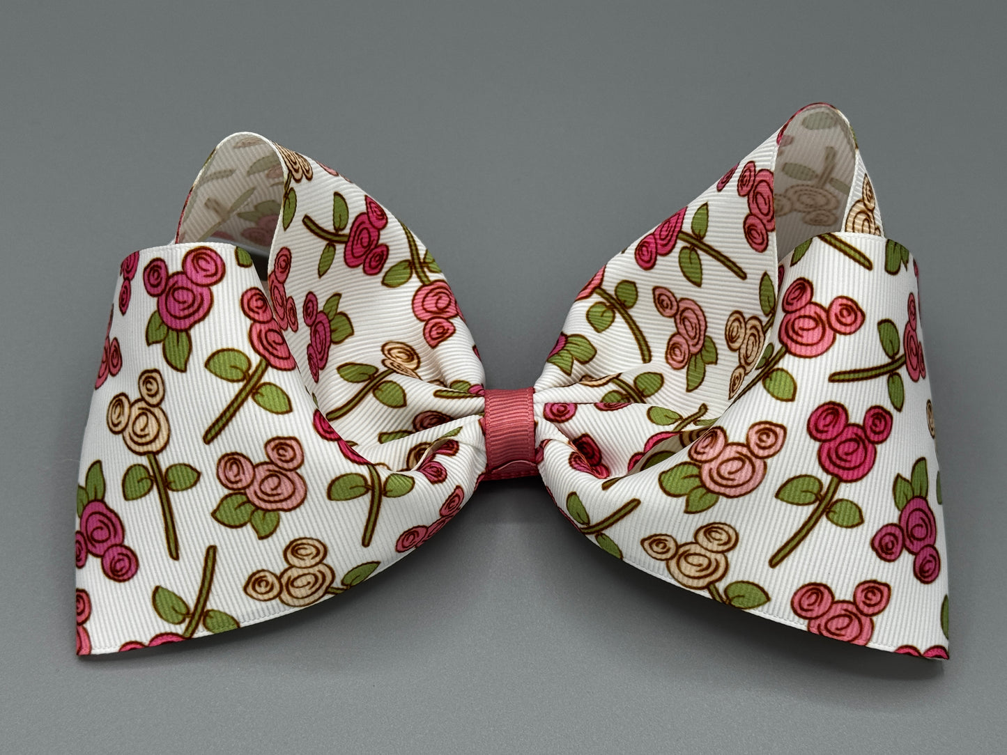 Snazzy Bow - Heirloom Tales