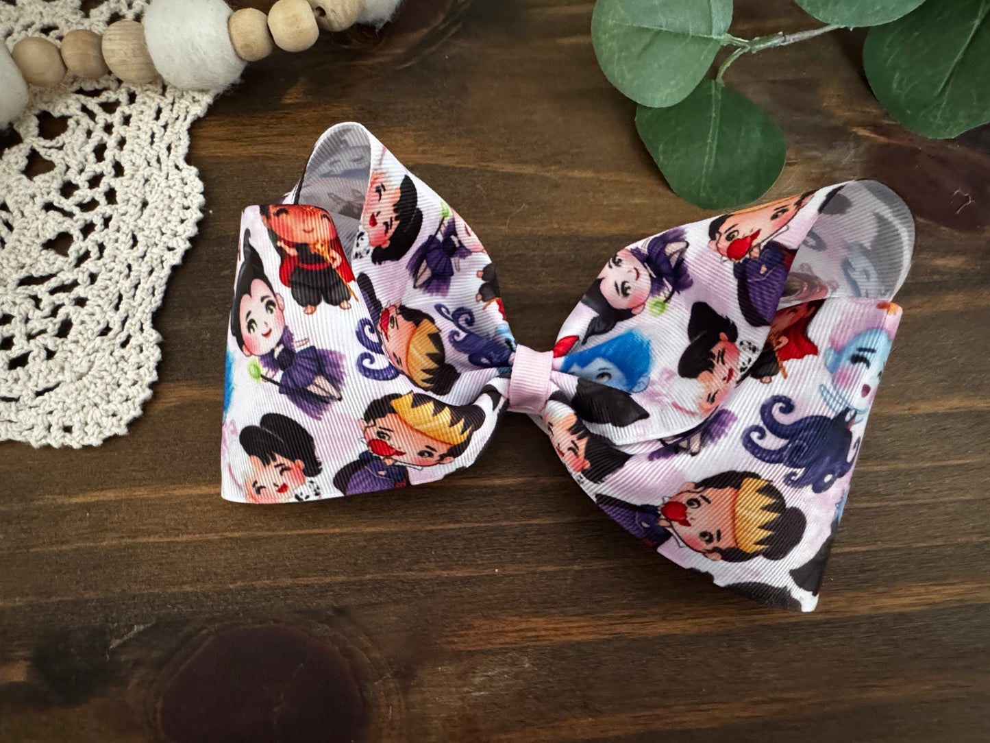 Snazzy Bow - Heirloom Tales