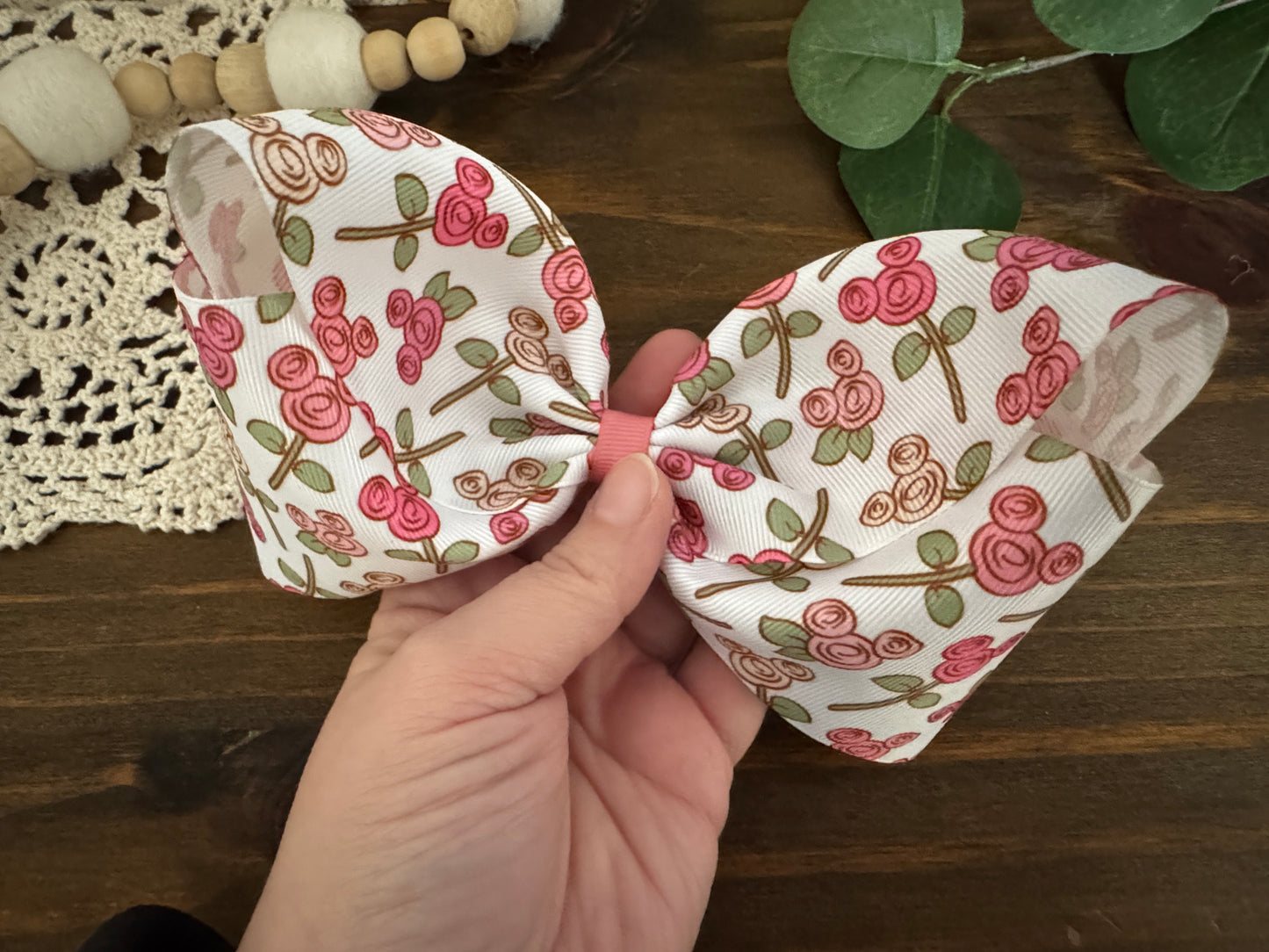 Snazzy Bow - Heirloom Tales